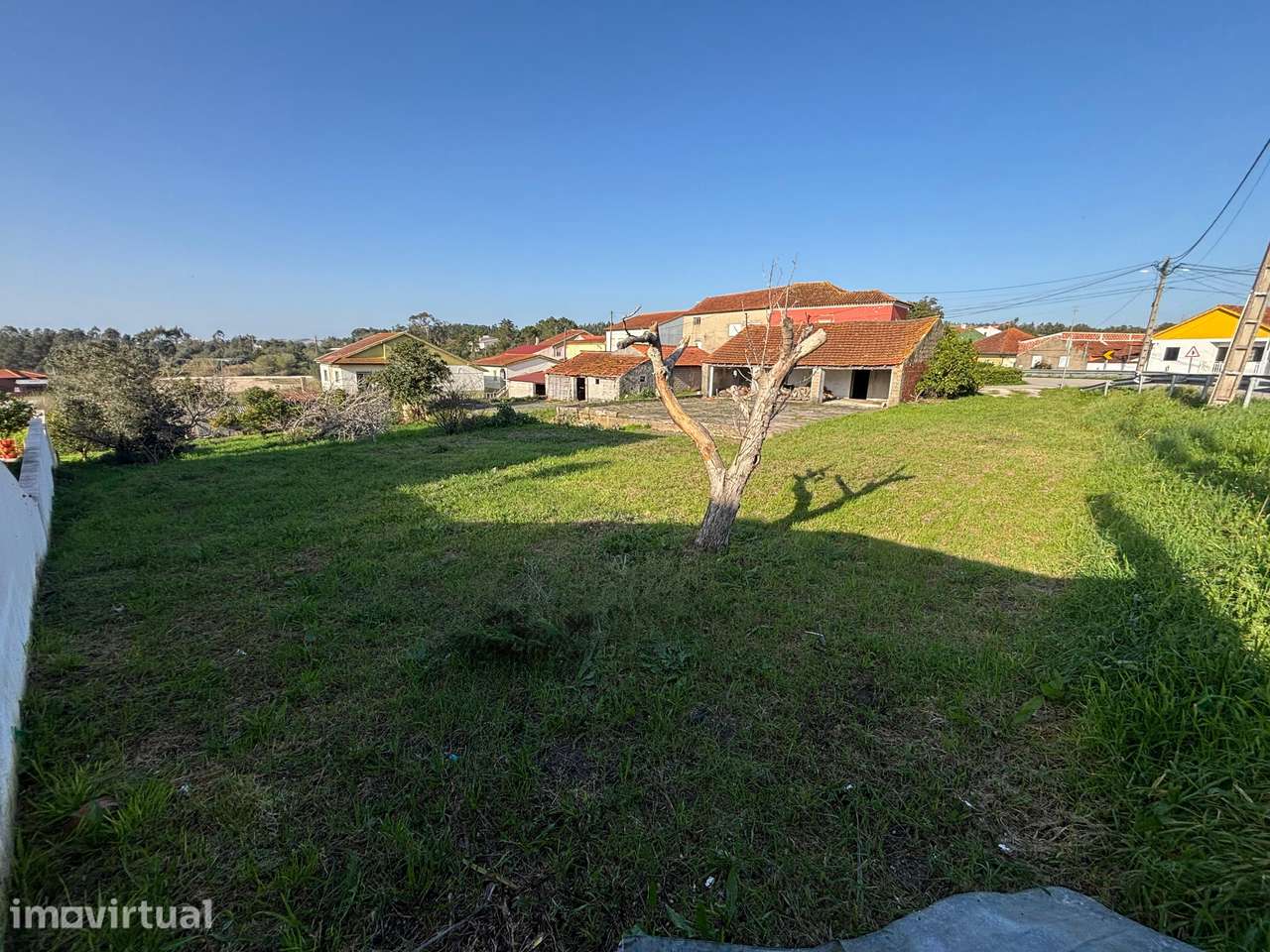 Terreno 717 m2 com vista para o campo - Grande imagem: 3/13