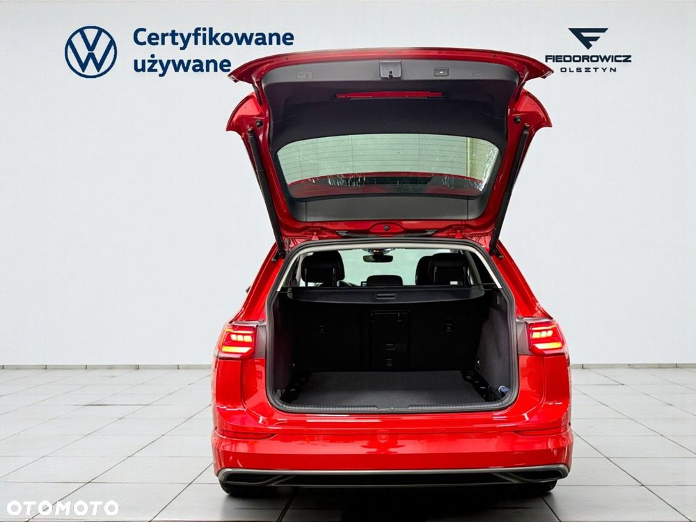 Volkswagen Golf - 11