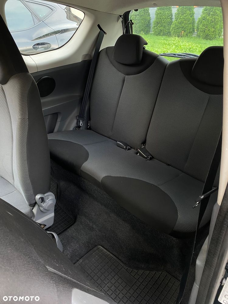 Toyota Aygo - 15