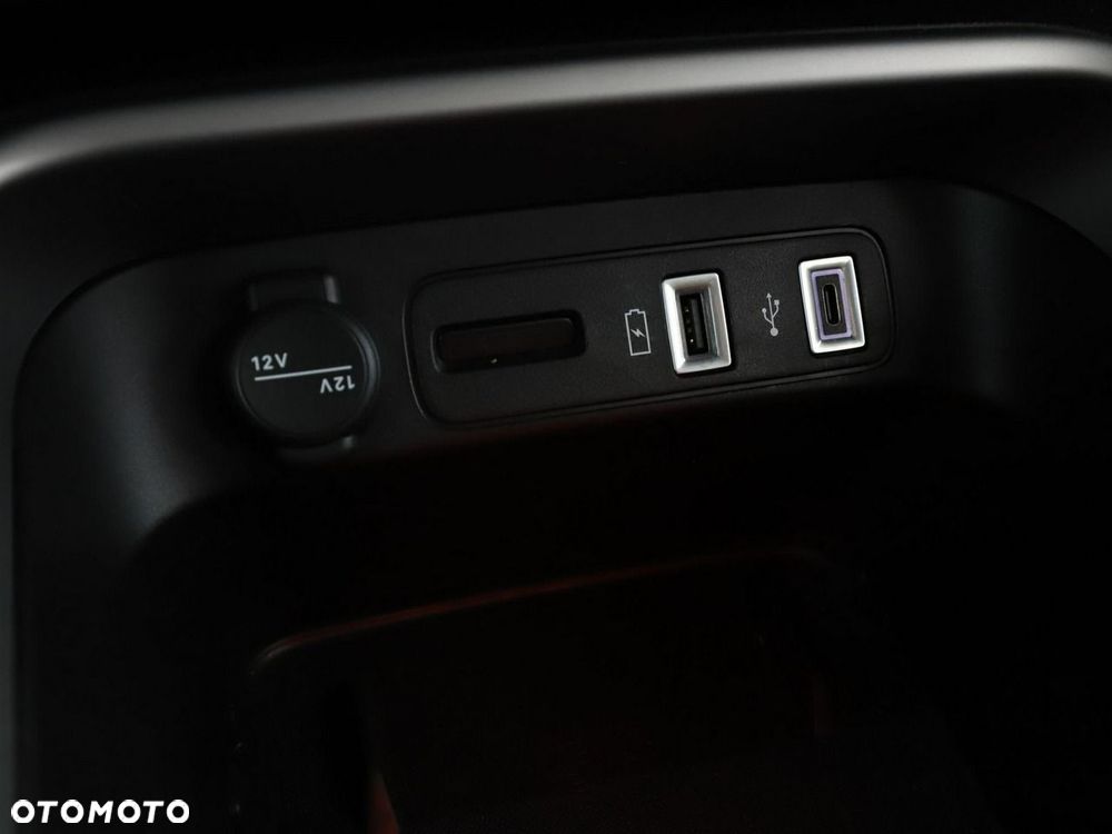 Jeep Avenger 1.2 GSE T3 Summit FWD - 29