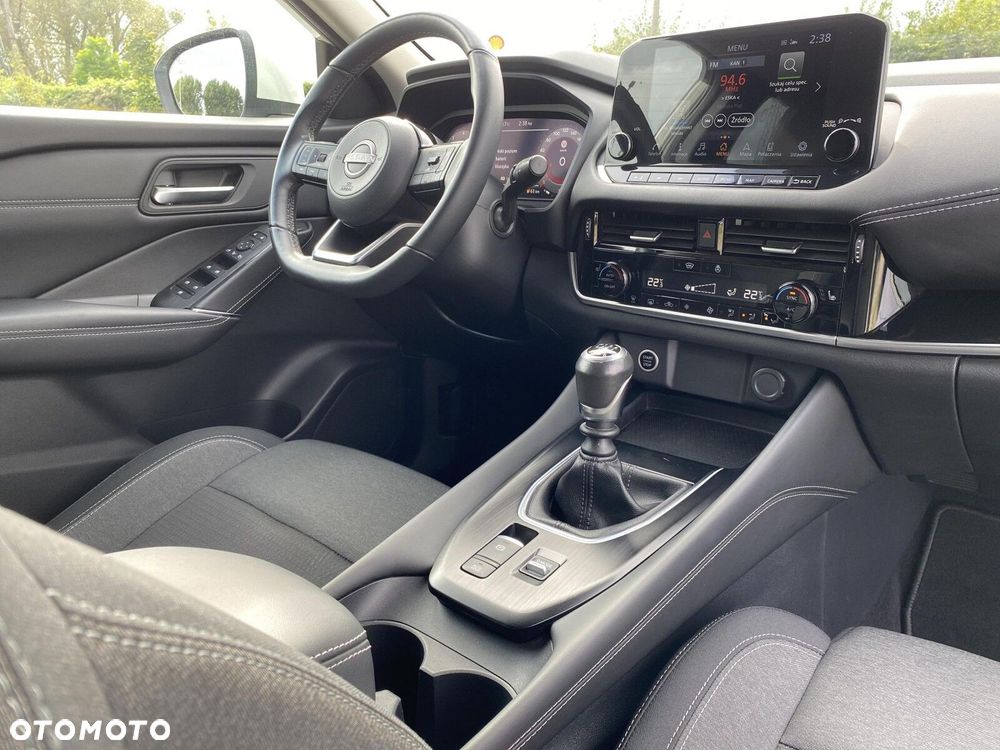Nissan Qashqai 1.3 DIG-T N-Connecta - 19