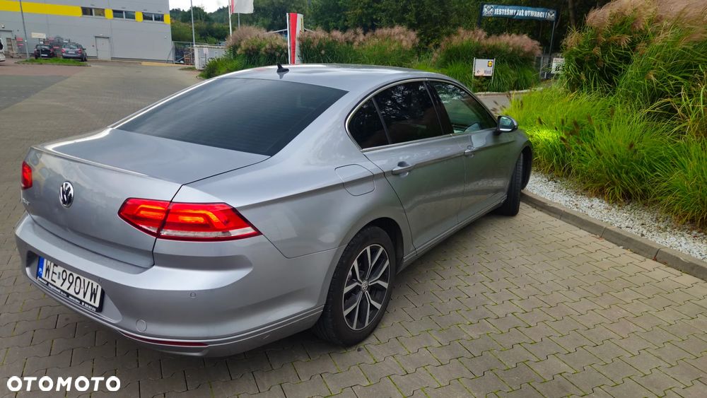 Volkswagen Passat - 3