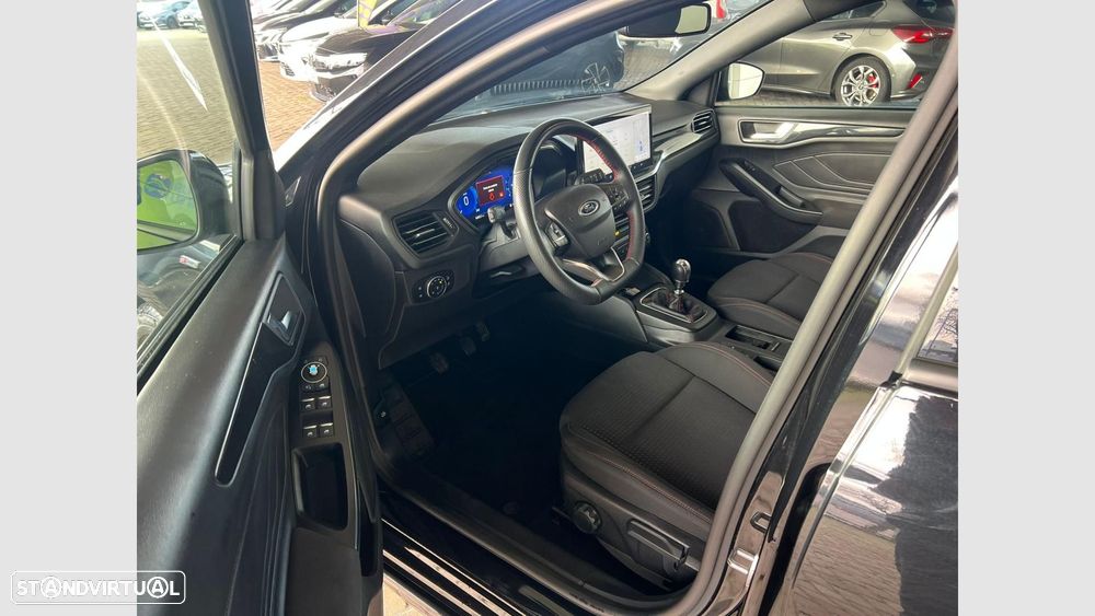 Ford Focus SW 1.0 EcoBoost MHEV ST-Line X - 5