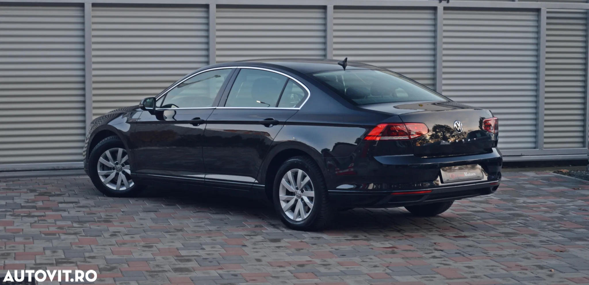 Volkswagen Passat 1.6 TDI (BlueMotion Technology) DSG Comfortline - 19