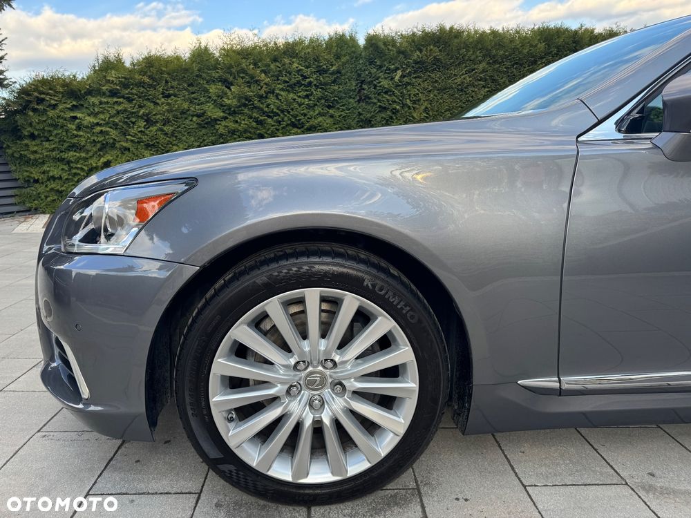 Lexus LS 460 Elite - 10