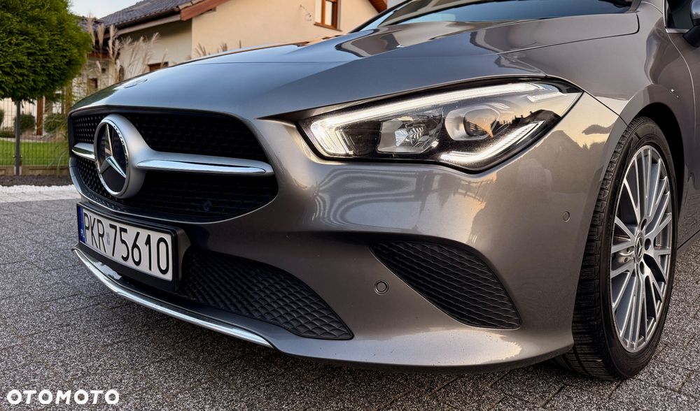 Mercedes-Benz CLA 220 d Progressive 8G-DCT - 13