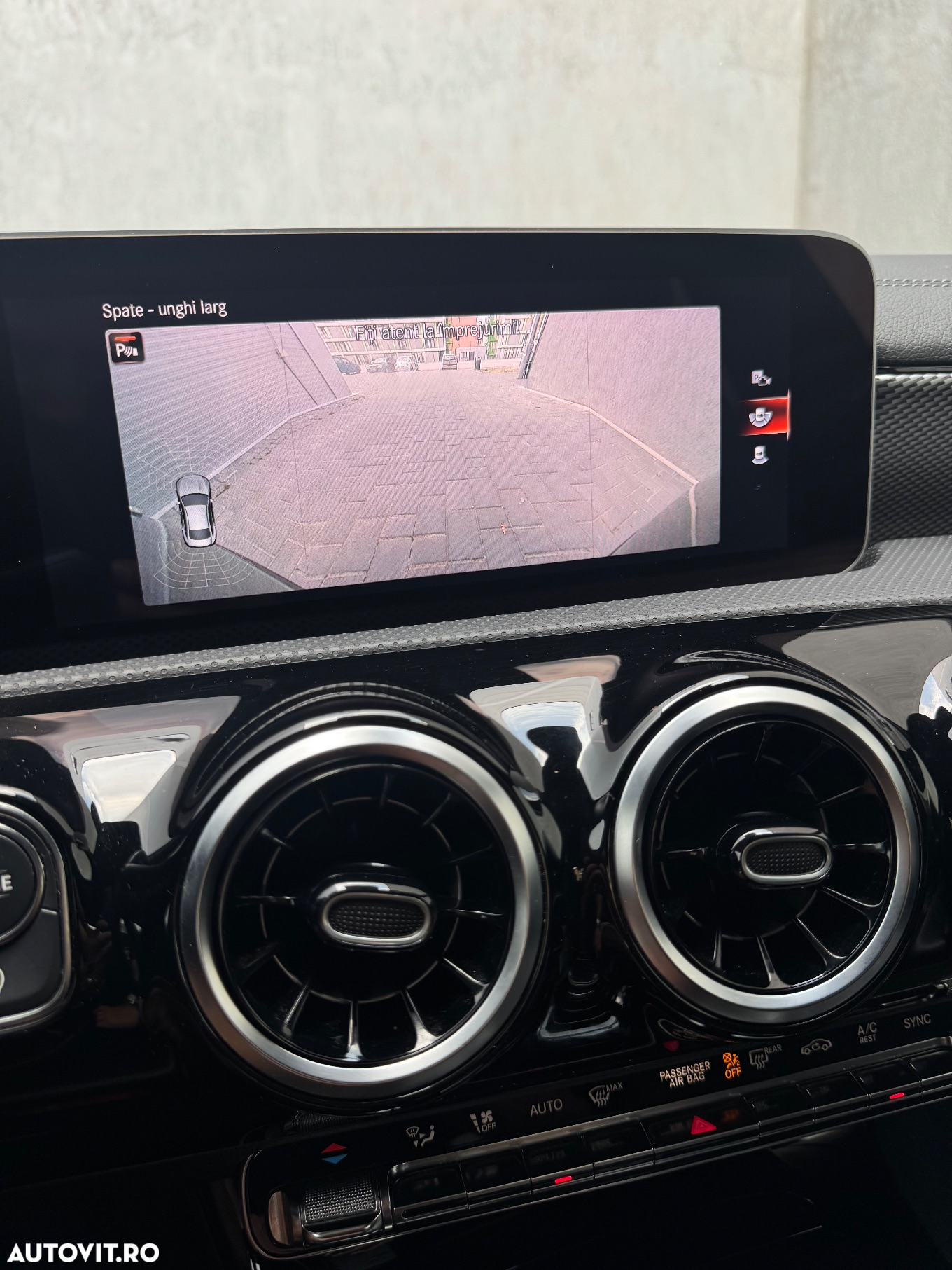 Mercedes-Benz CLA - 9