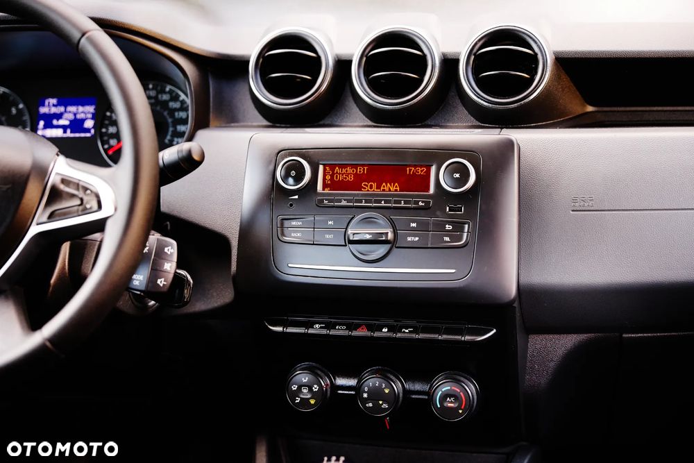 Dacia Duster 1.6 SCe Access - 19
