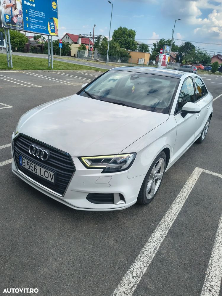 Audi A3 1.6 TDI S tronic Sport - 2