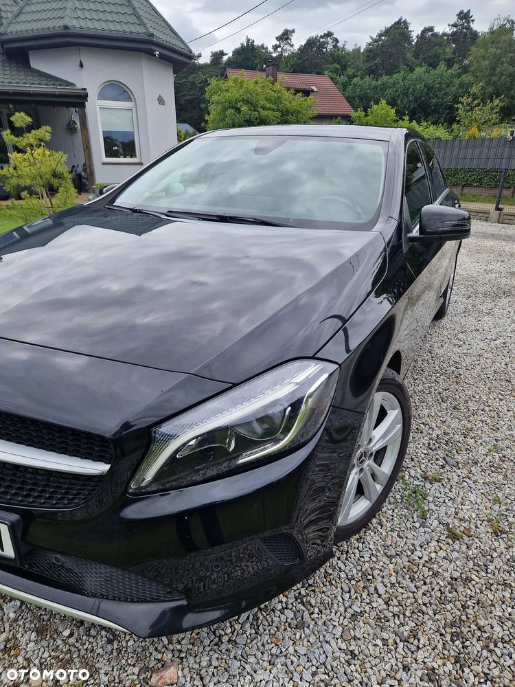 Mercedes-Benz Klasa A 180 (BlueEFFICIENCY) 7G-DCT Urban - 2