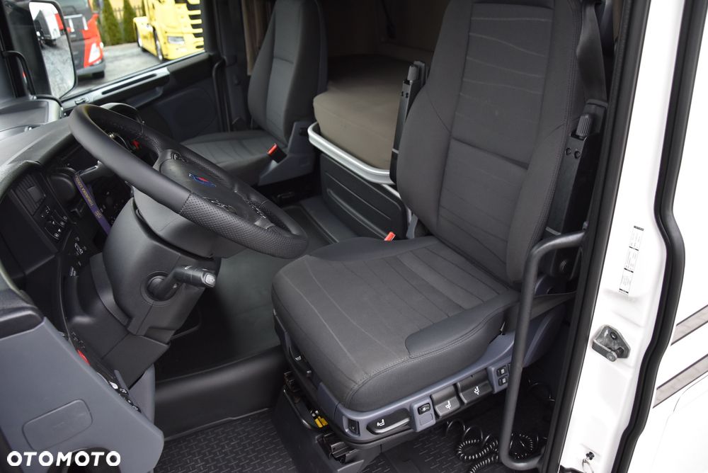 Scania R410 ACC  *CROWN EDITION* BOGATA WERSJA! PEŁNY ADR !!! *Retarder** ! SALON POLSKA ! ! ! - 29