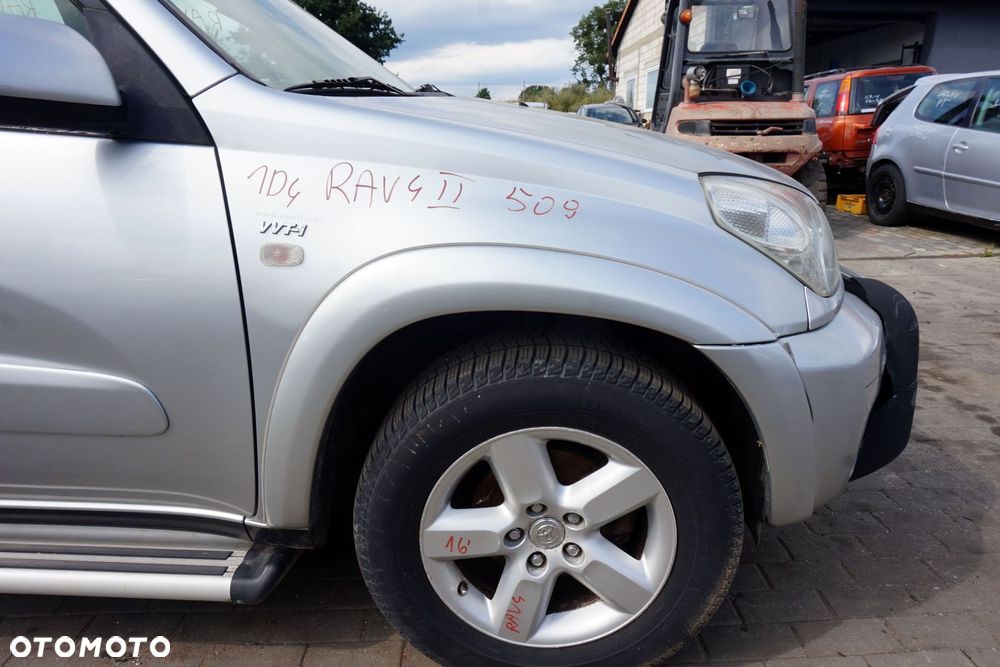 MASKA ZDERZAK BŁOTNIKI LAMPY RAV4 II LIFT 1D4  TOYOTA 2003-2005 SREBRNY PRZÓD KOMPLETNY - 25