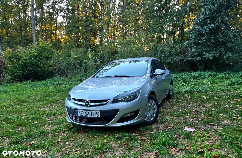 Opel Astra - 1