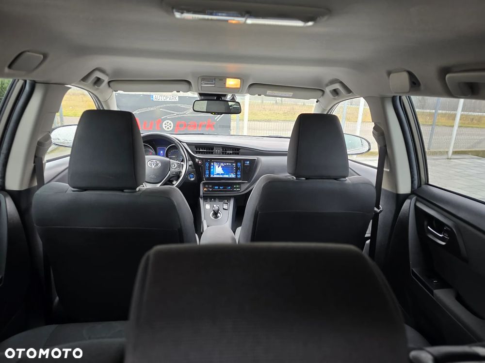 Toyota Auris Hybrid 135 Premium - 32
