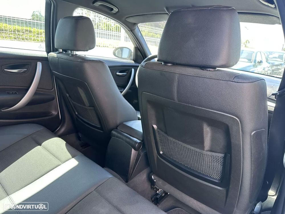 BMW 118 d Pack M - 39