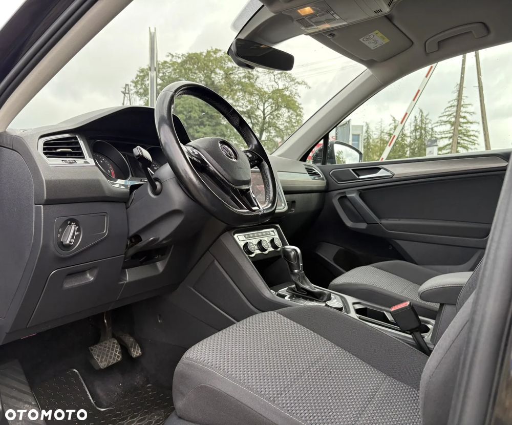 Volkswagen Tiguan Allspace 2.0 TDI 4Mot SCR Comfortline DSG 7os - 11