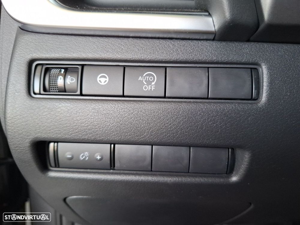 Nissan Qashqai 1.3 DIG-T Advance Xtronic - 17