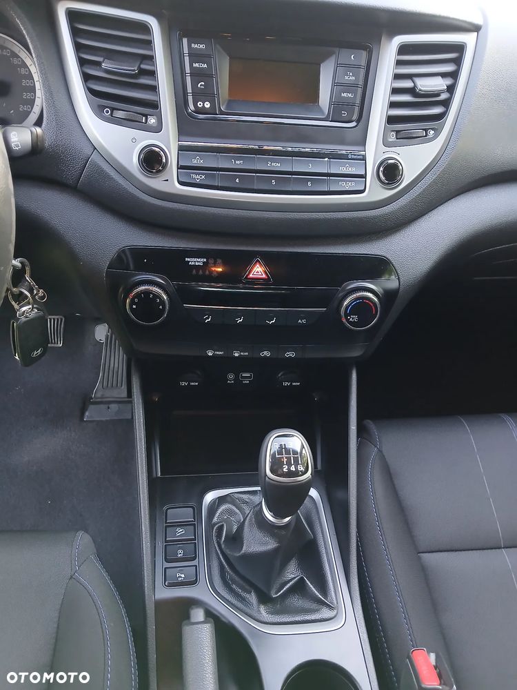 Hyundai Tucson 1.6 GDI BlueDrive GO 2WD - 15