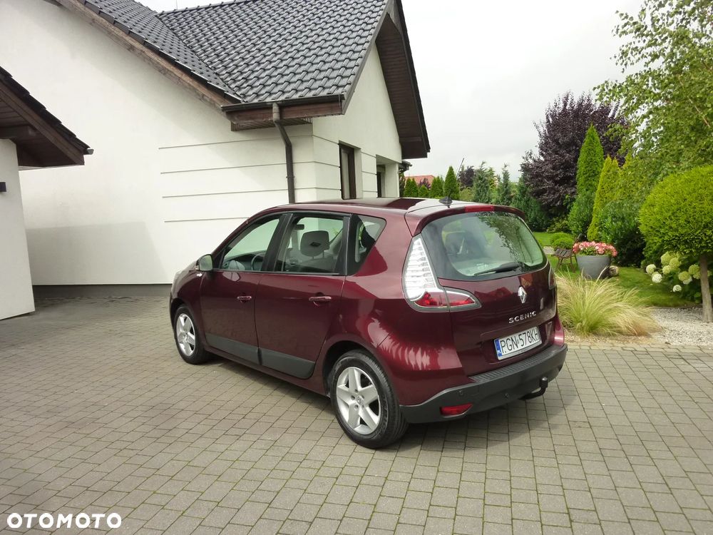 Renault Scenic 1.6 16V 110 Dynamique - 19