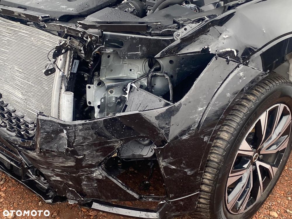 Volvo XC 60 B4 D AWD Plus Dark - 8