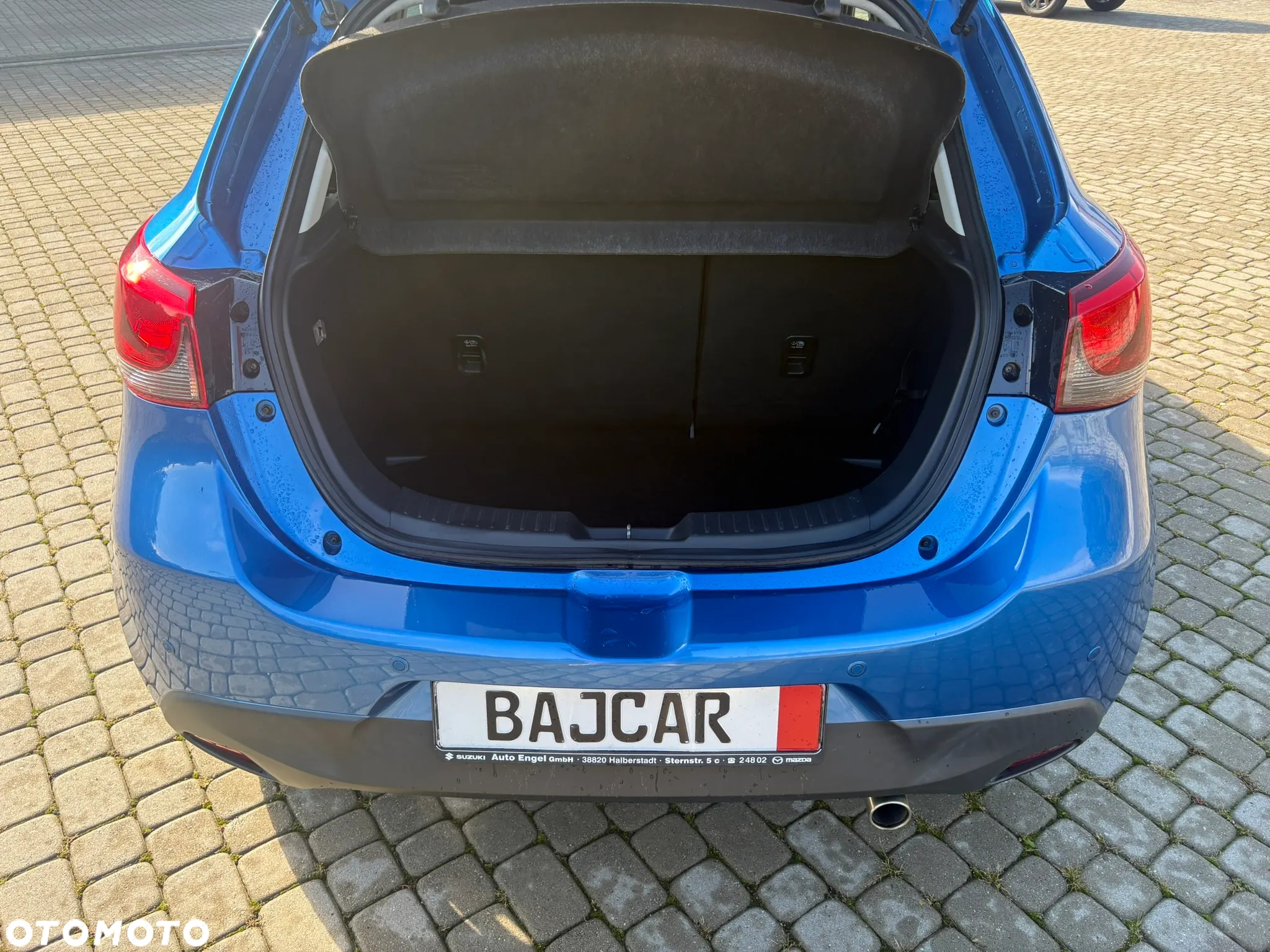 Mazda 2 SKYACTIV-D 105 Exclusive-Line - 11