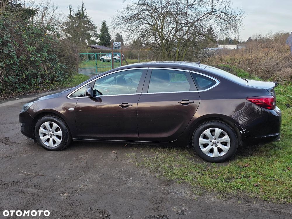Opel Astra 1.4 T Energy EU6 - 1