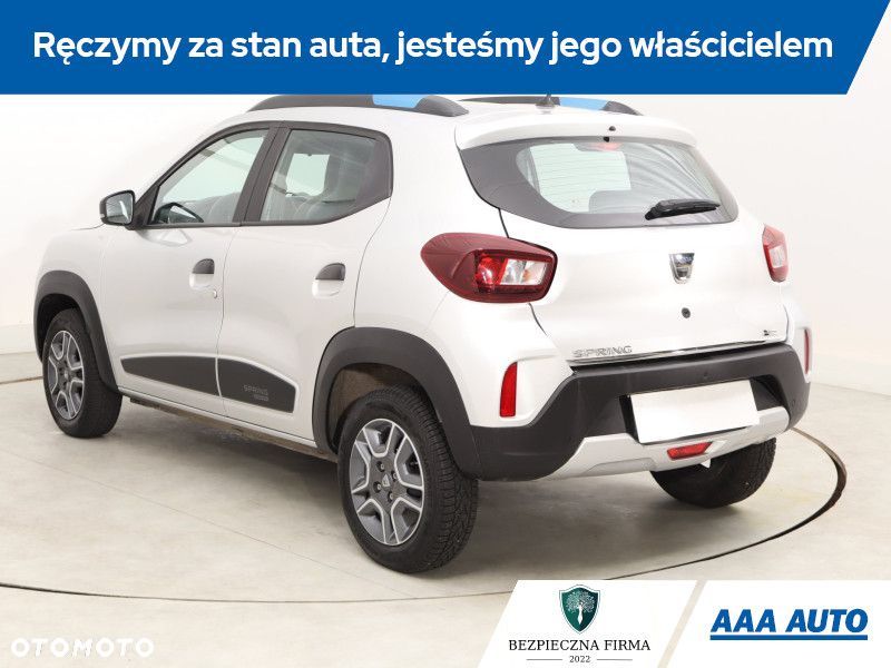 Dacia Spring - 6