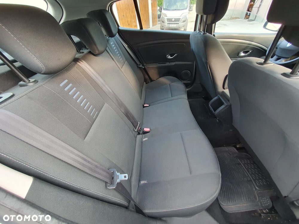 Renault Megane - 15
