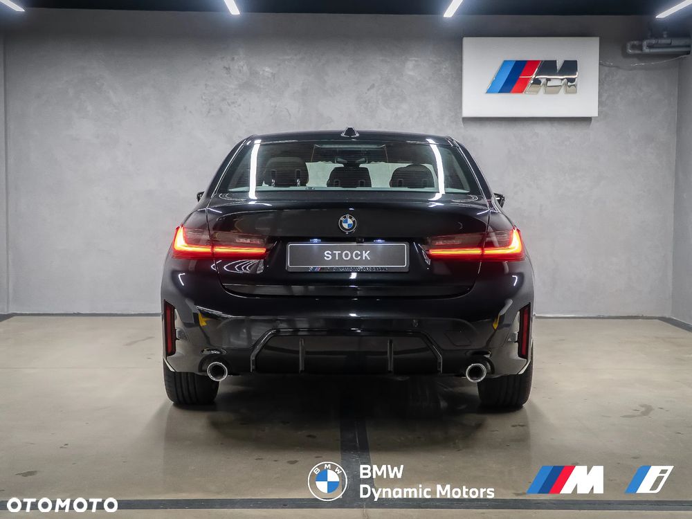 BMW Seria 3 318i M Sport - 5