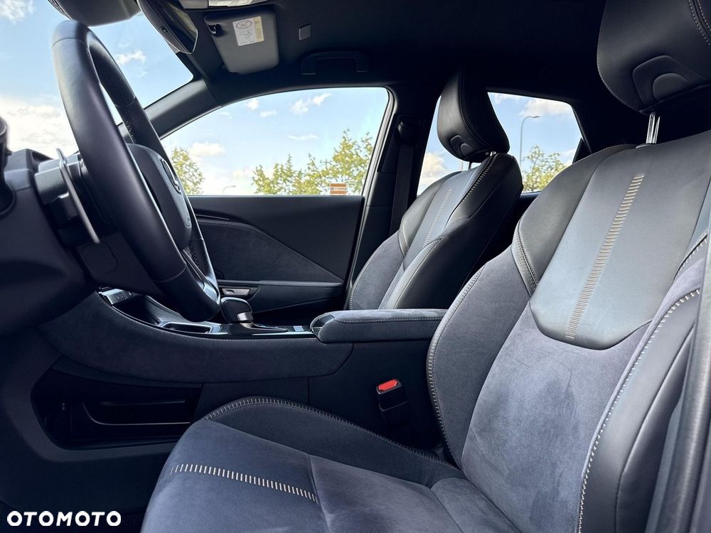 Lexus LBX 1.5 Hybrid Cool - 9