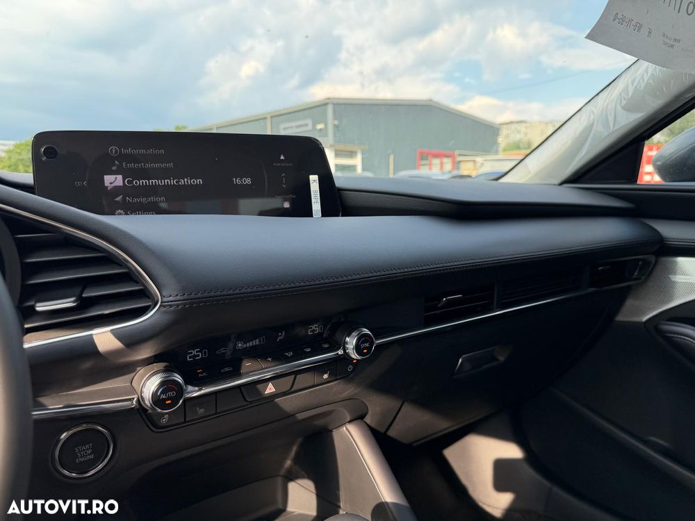 Mazda 3 e-Skyactiv X186 AT MHEV Exclusive-Line - 14