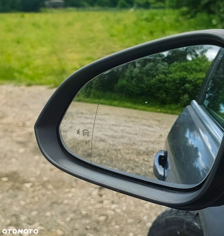Opel Insignia - 34