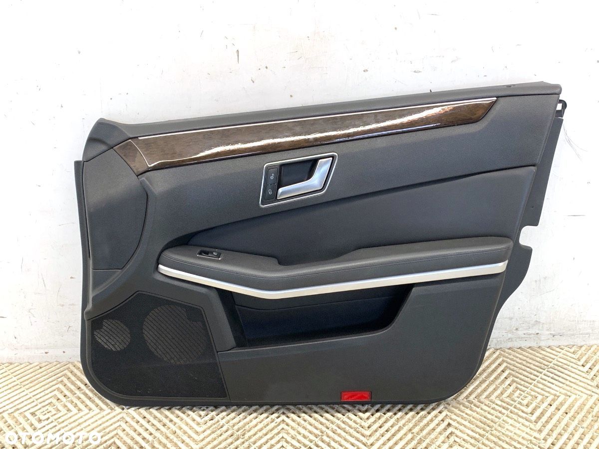 BOCZEK DRZWI PRAWY PRZÓD - 135.00 PLN - MERCEDES-BENZ KLASA E T-Model (S212) 2009 - 2016 E 200 CDI - 1