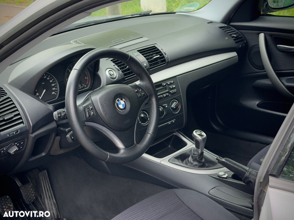 BMW Seria 1 118d - 6