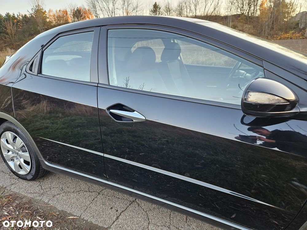 Honda Civic 1.4 i-VTEC Elegance - 9