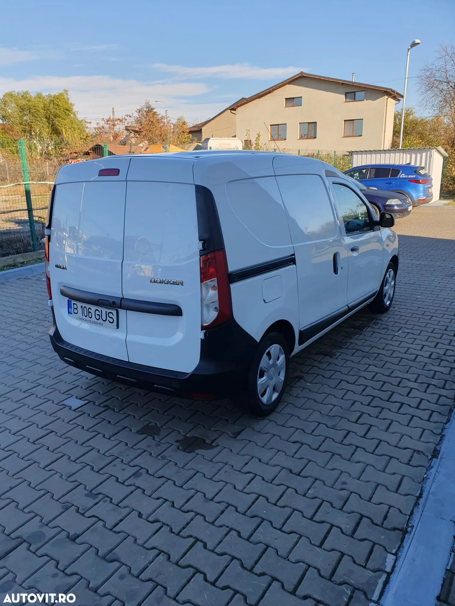 Dacia Dokker 1.5 Blue dCi Laureate - 4