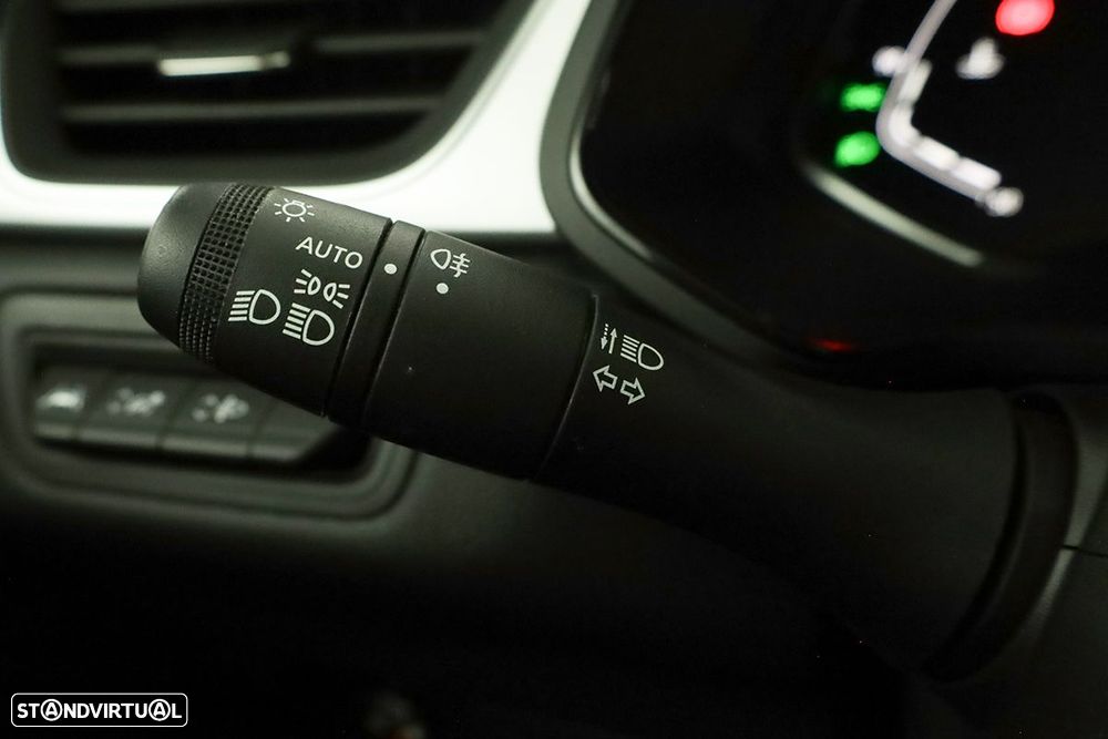 Renault Captur 1.0 TCe Techno Bi-Fuel - 17