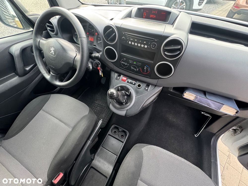 Peugeot Partner - 11