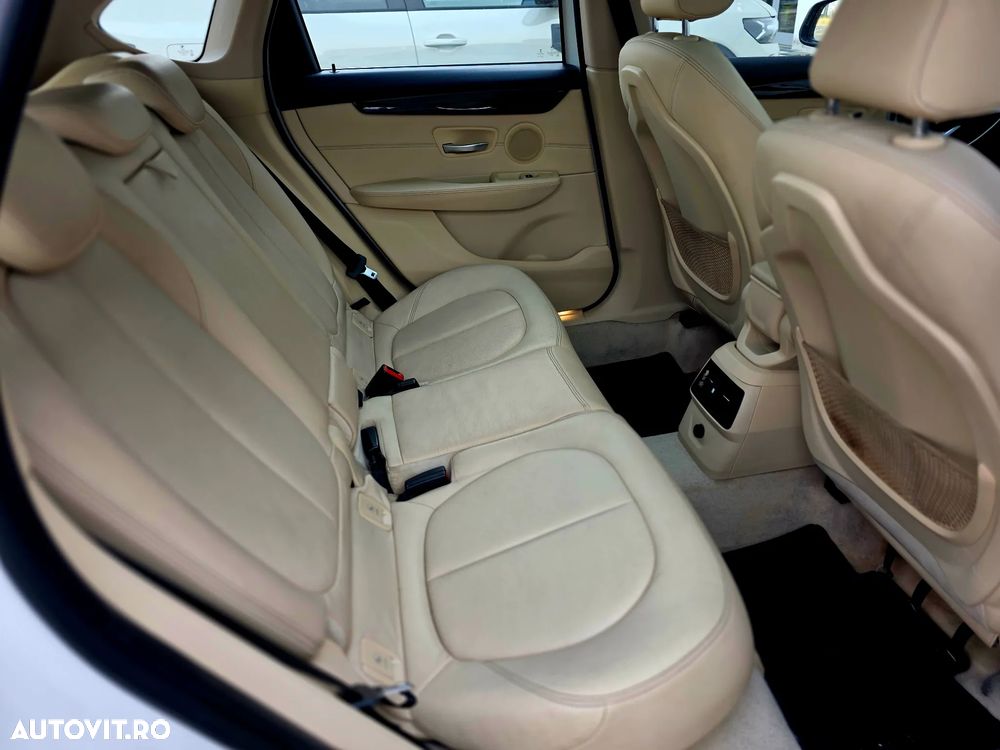 BMW Seria 2 218i Luxury Line - 6