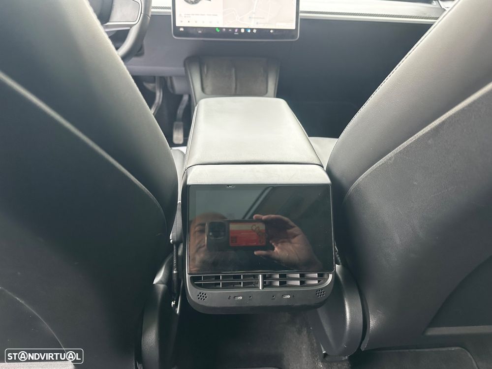 Tesla Model Y Long Range Tração Integral - 12