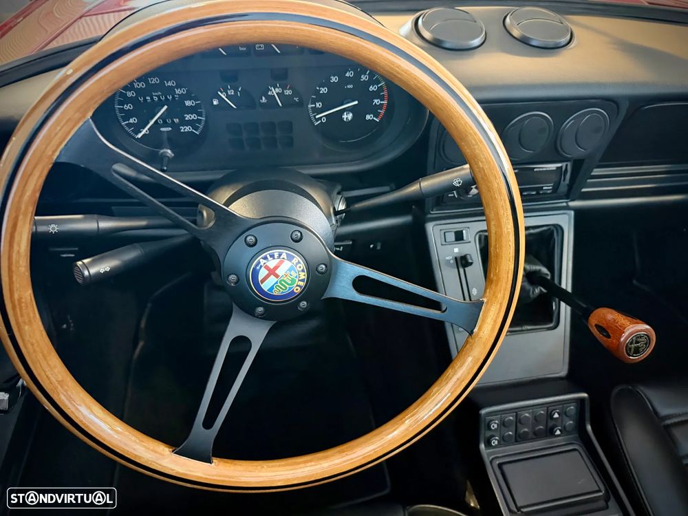 Alfa Romeo Spider 1.6 - 4