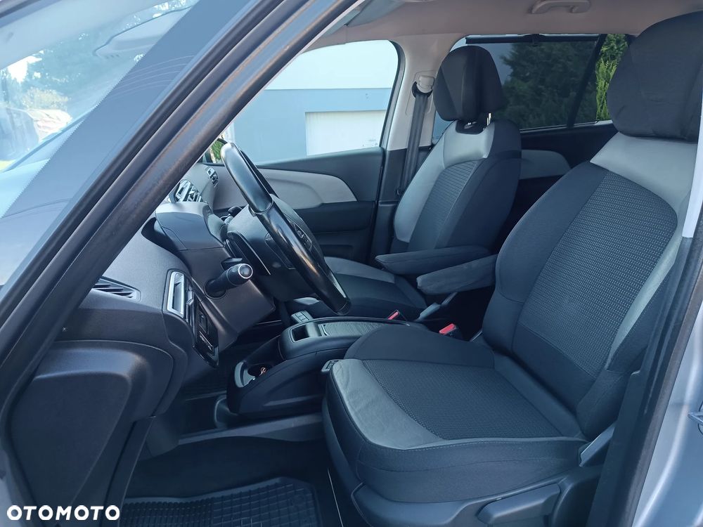 Citroën C4 SpaceTourer 2.0 BlueHDi Shine S&S EAT6 - 17