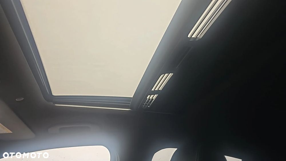Mercedes-Benz GLC - 11