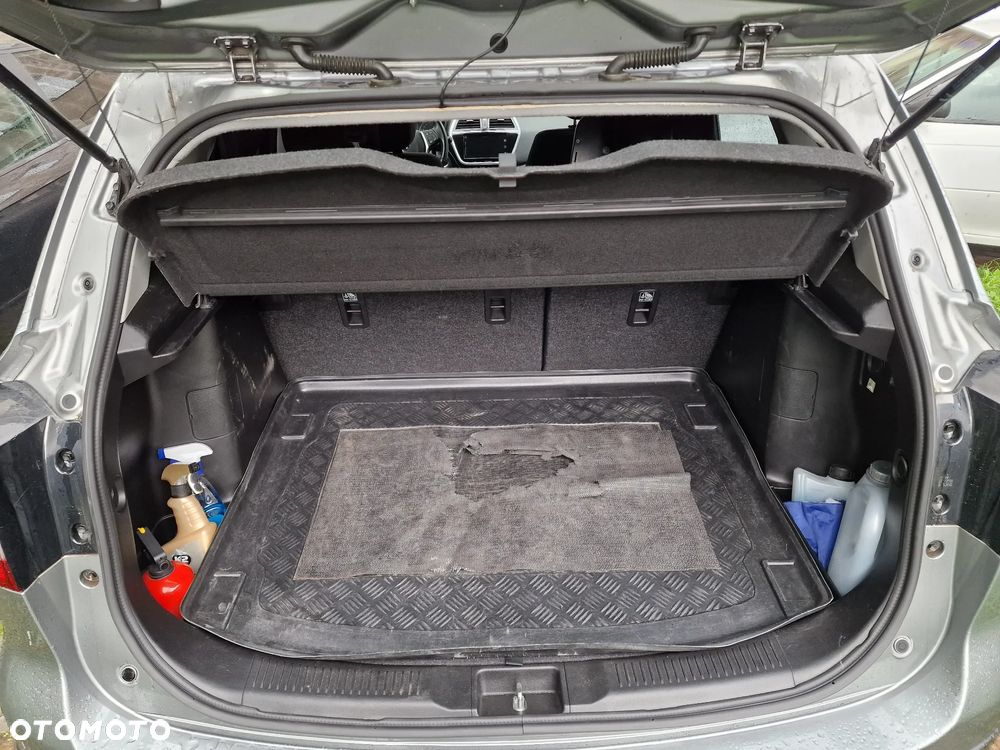 Suzuki SX4 S-Cross 1.4 T Premium - 10