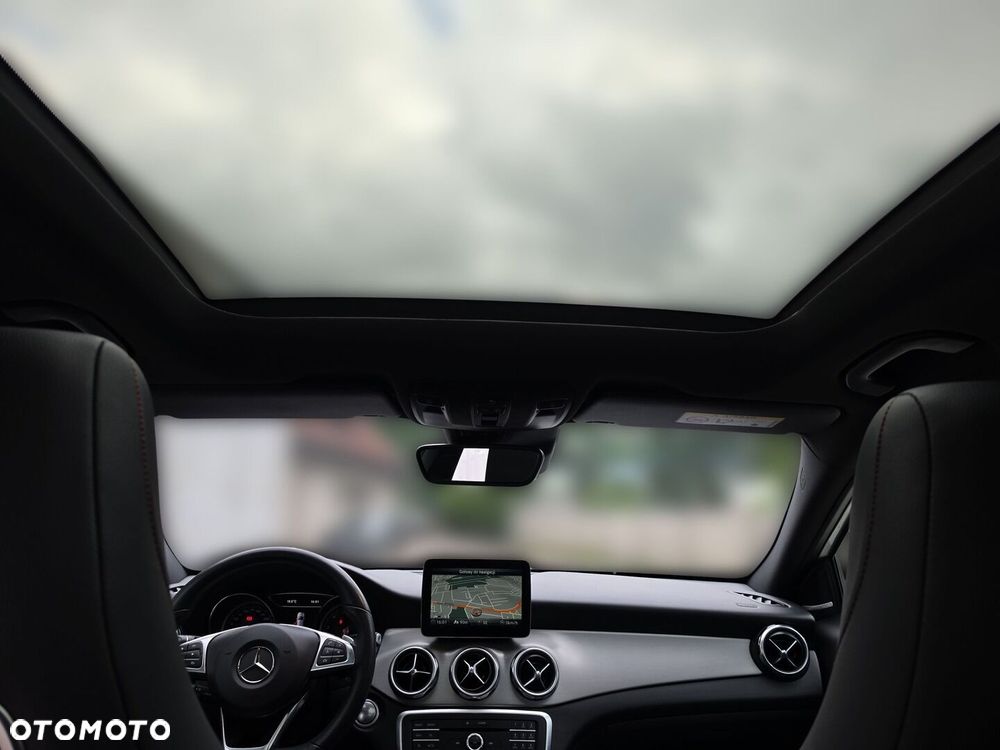 Mercedes-Benz GLA 220 4-Matic - 26
