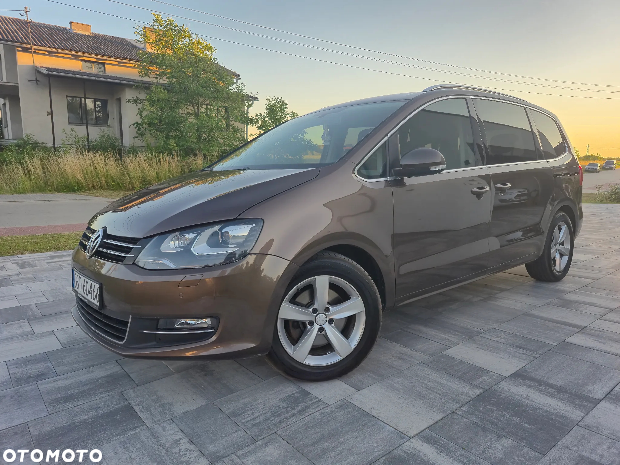 Volkswagen Sharan 2.0 TDI Highline DSG - 9