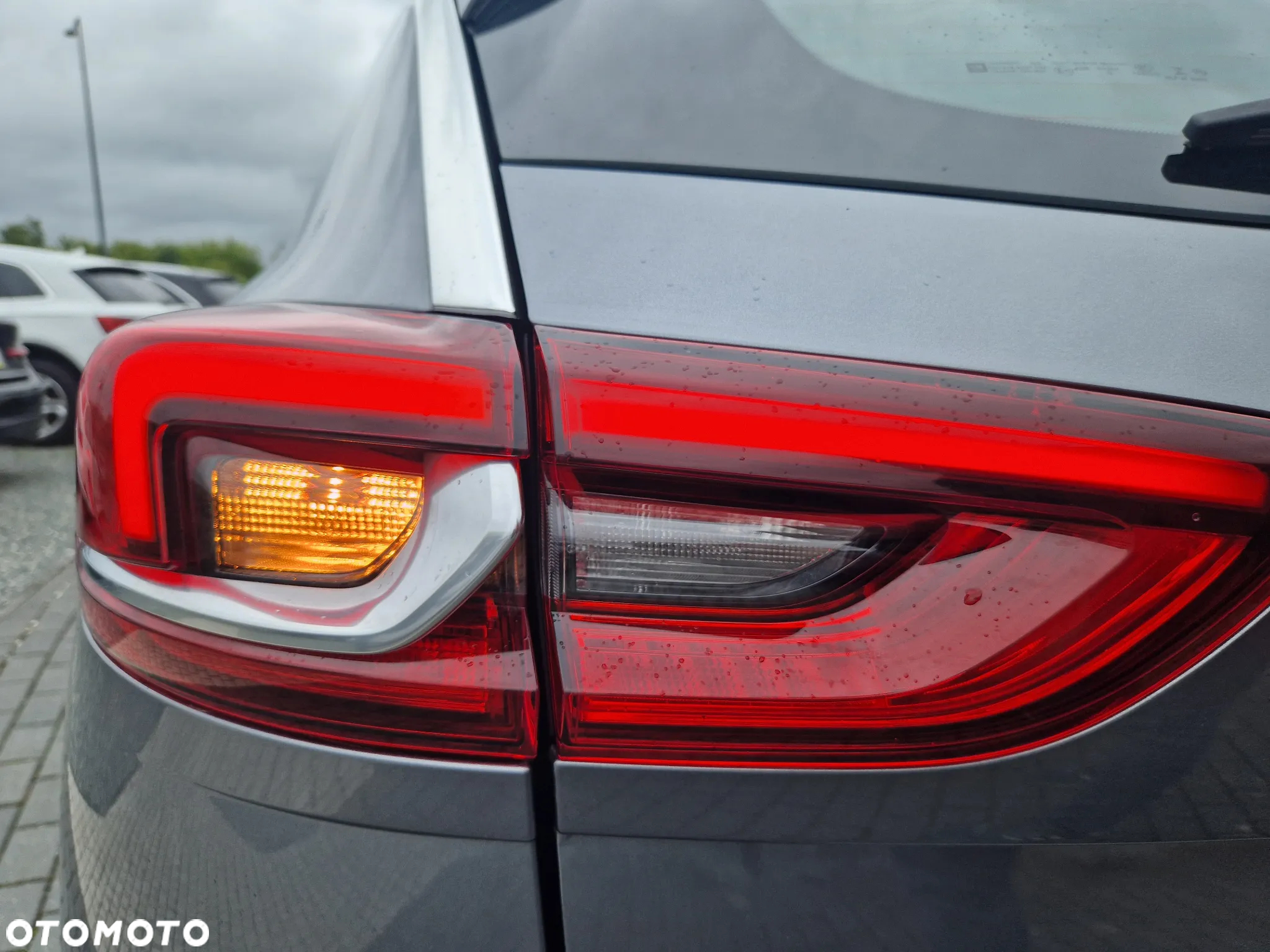 Opel Insignia 2.0 CDTI Elegance S&S - 36