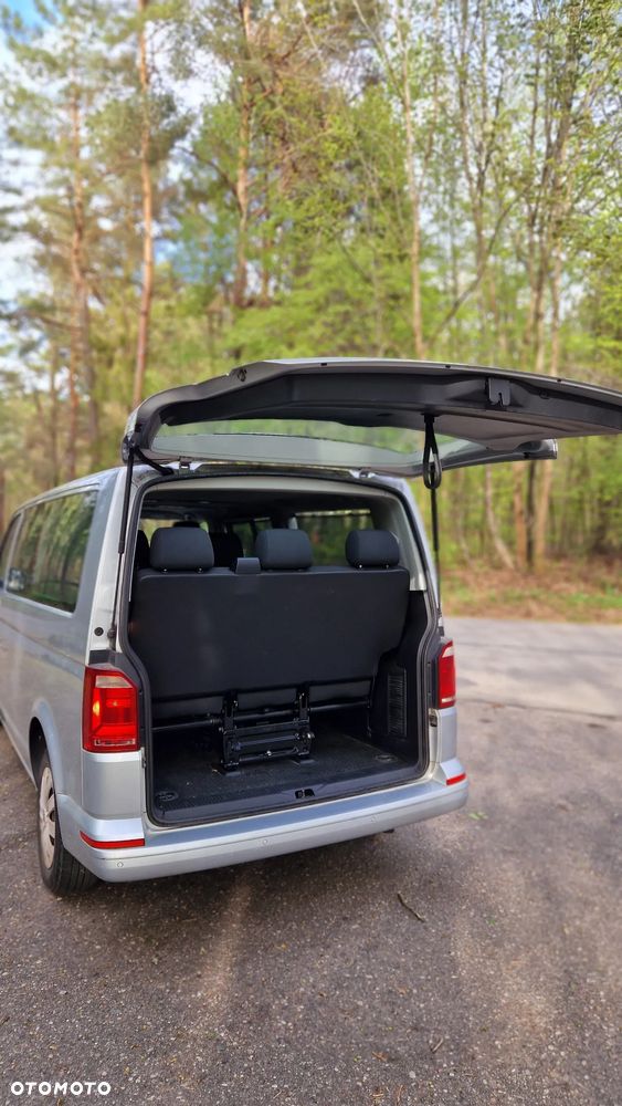 Volkswagen Caravelle - 7