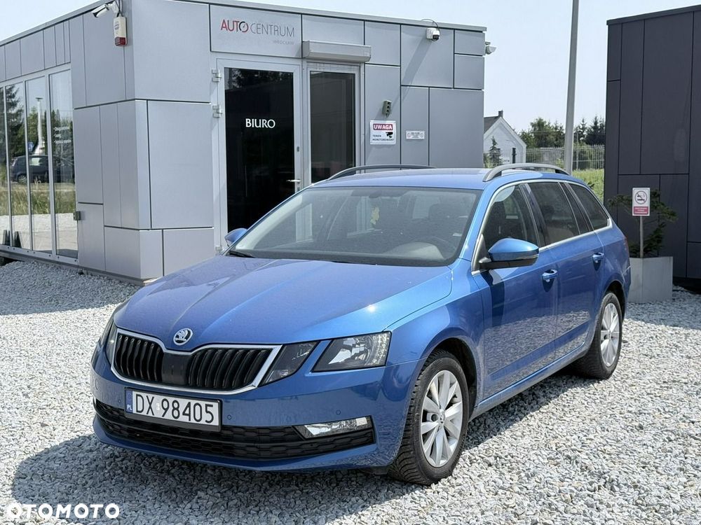 Skoda Octavia 1.6 TDI Ambition DSG - 1