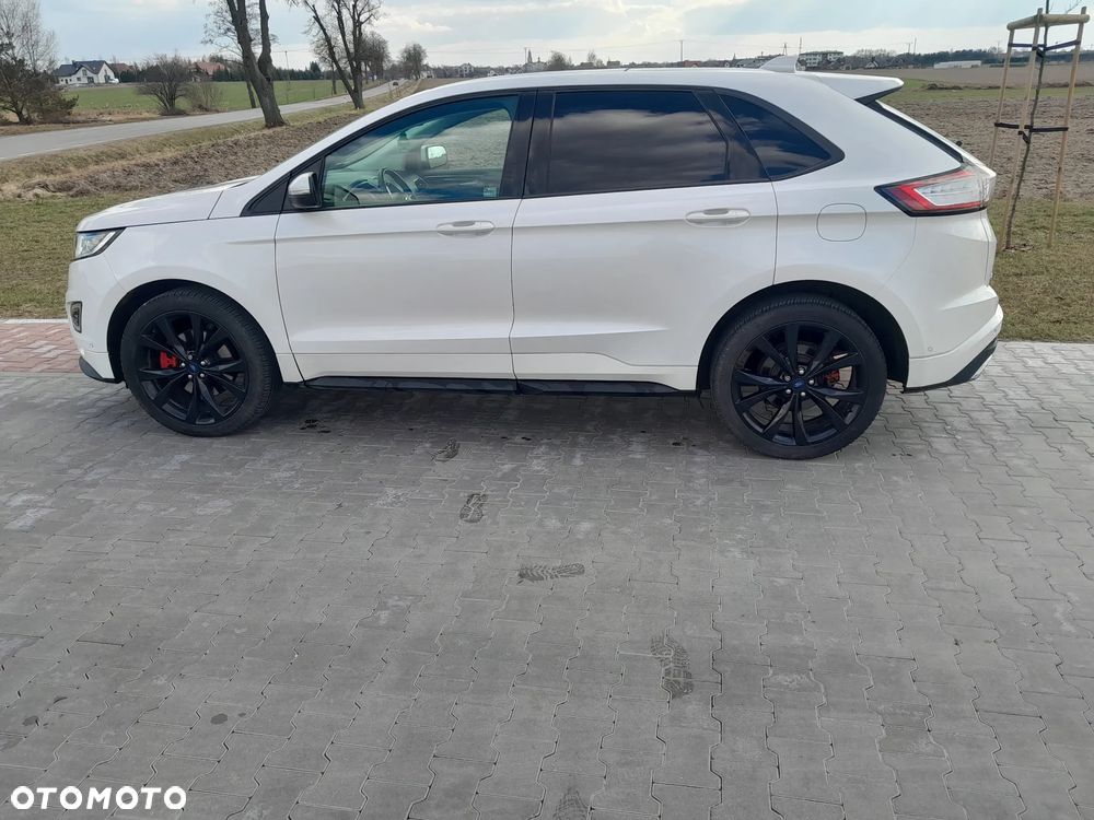 Ford Edge - 13